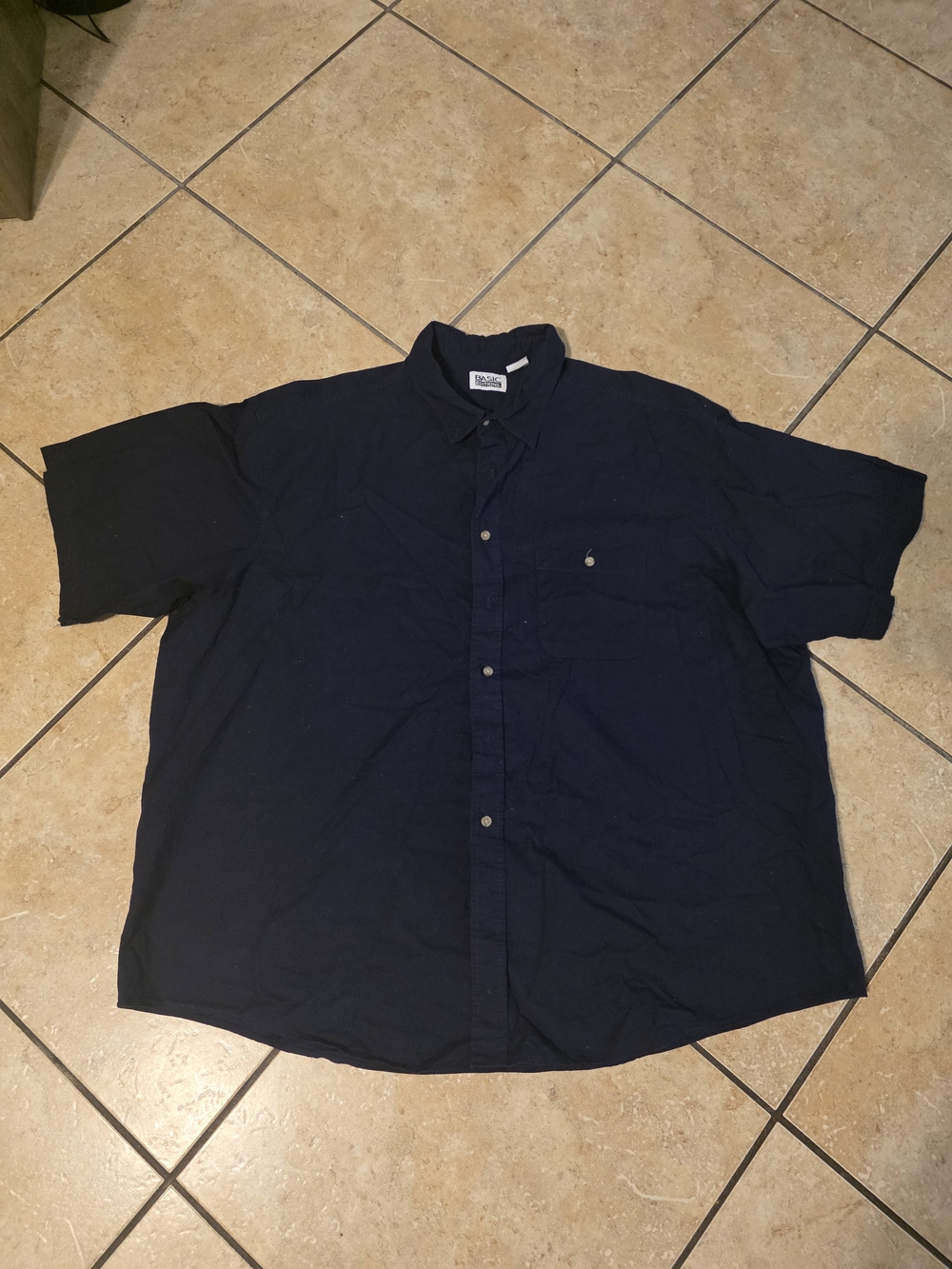 Basic Editions Navy Short-Sleeve Button-Down Shirt
